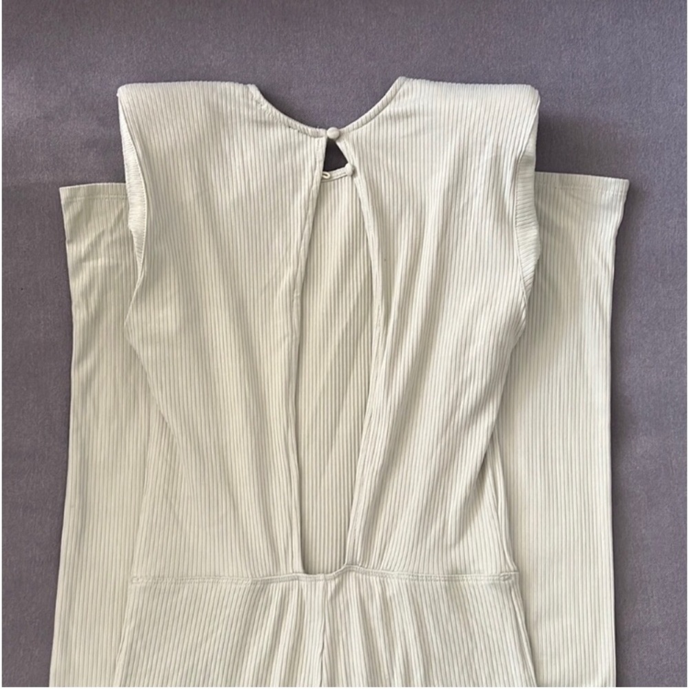Ribbed Jumpsuit - Picture 2 of 3